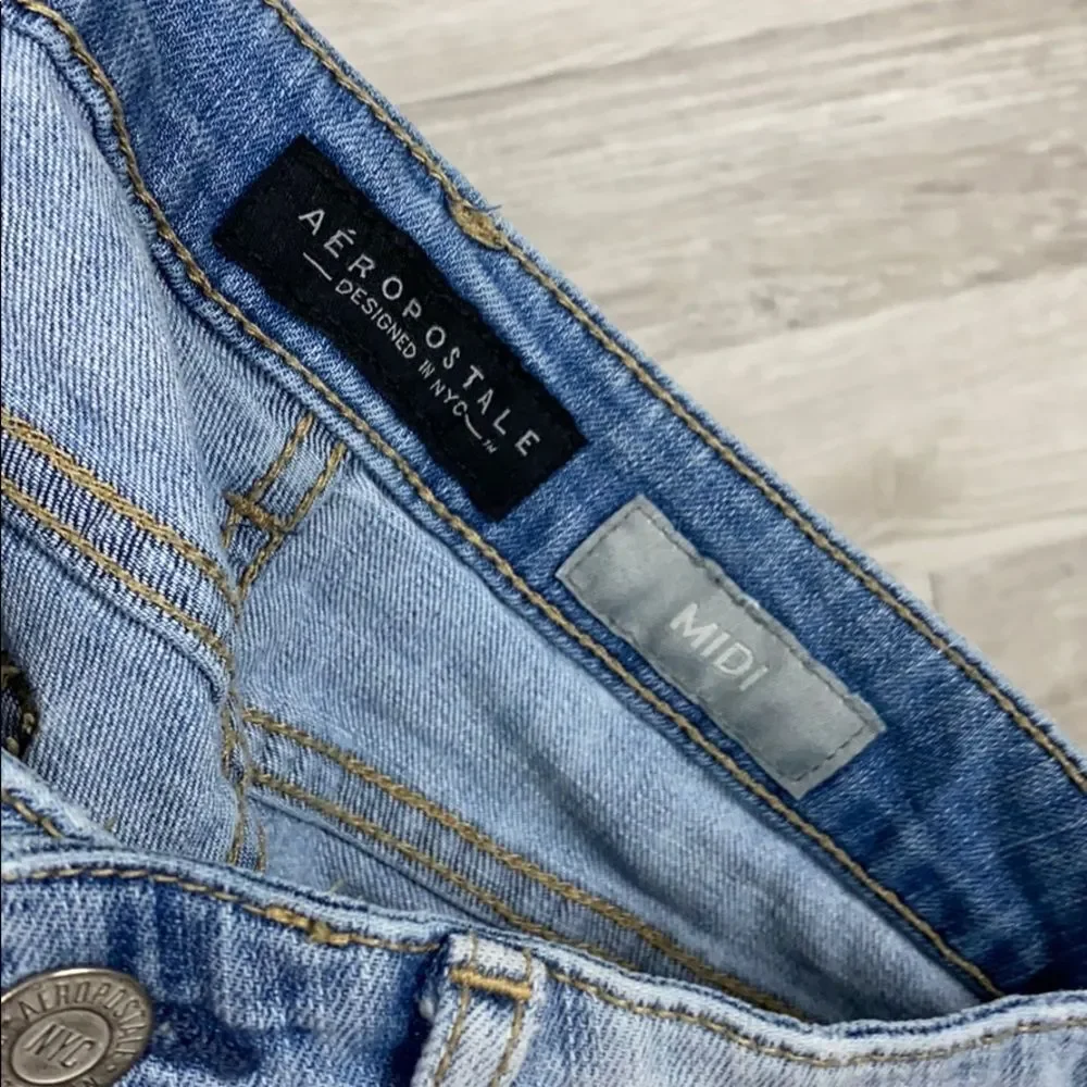 Aeropostale Fringe Embroidered Pocket Denim Shorts